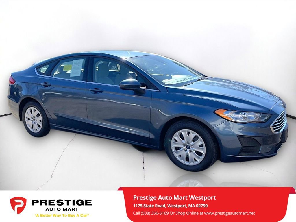 Used 2019 Ford Fusion S FWD image 1