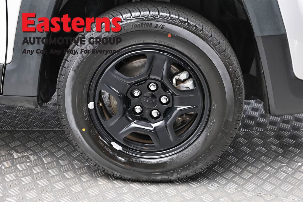 Used 2021 Jeep Renegade Sport image 31
