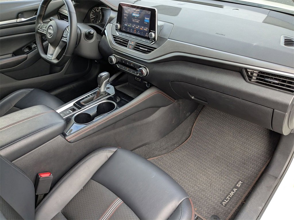 Used 2025 Nissan Altima 2.5 SR image 35