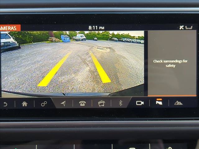 Used 2019 Land Rover Range Rover Long Wheelbase Supercharged AWD/4WD image 11