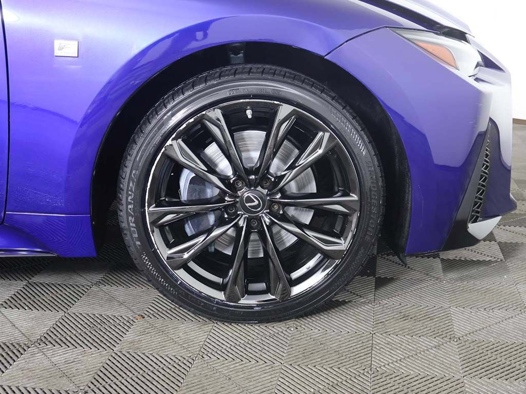 Used 2021 Lexus IS 350 F Sport w/ Accessory Package 2 AWD/4WD image 21