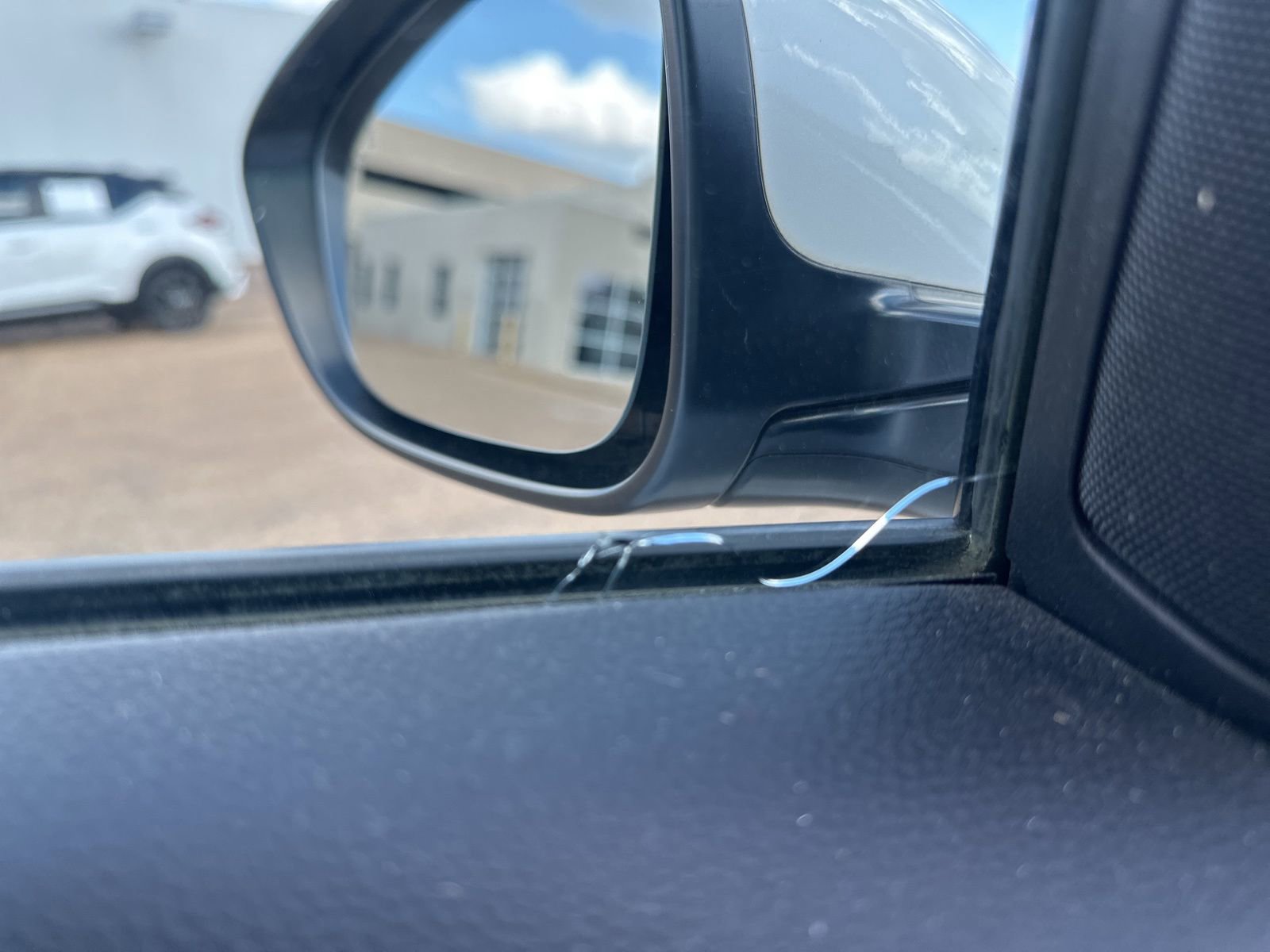 Used 2021 Honda Accord EX image 18