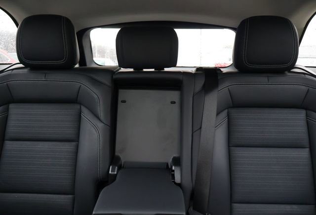 Used 2025 Lincoln Nautilus Reserve AWD/4WD image 12