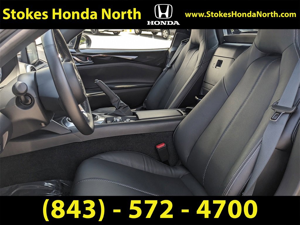 Used 2023 MAZDA MX-5 Miata Grand Touring w/ Weather Package image 13