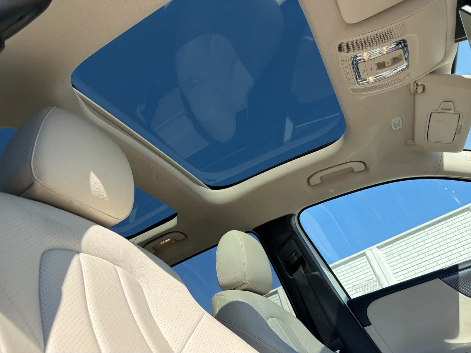 Certified 2022 Mercedes-Benz GLB 250 4MATIC image 14