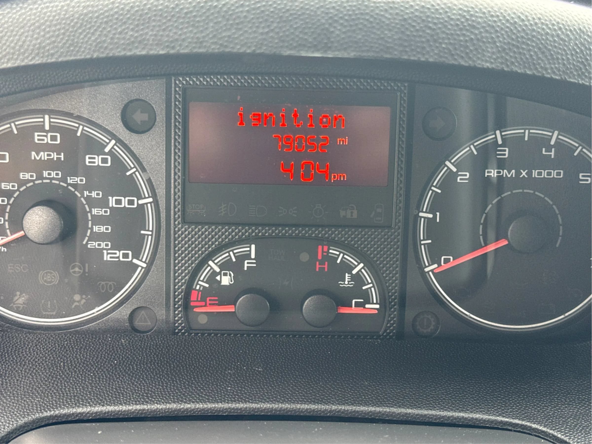 Used 2017 RAM ProMaster 2500 w/ Premium Appearance Group FWD image 14