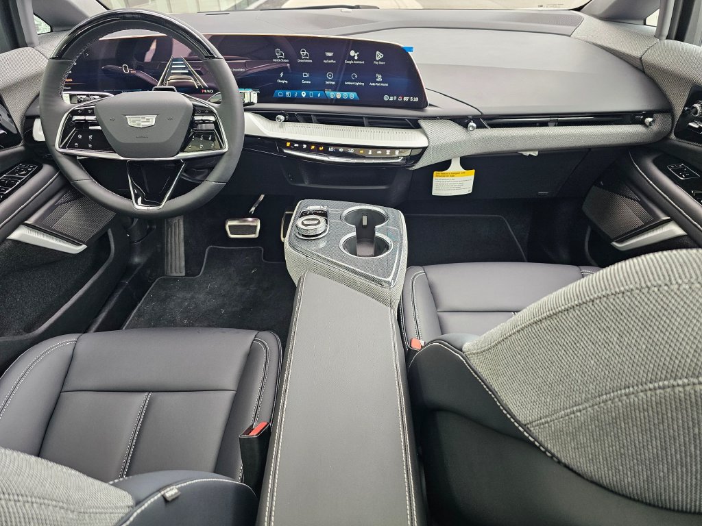 New 2026 Cadillac Optiq Sport 1 AWD/4WD image 17