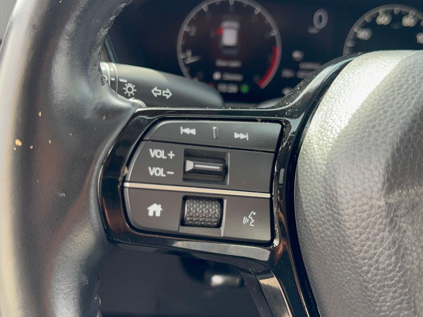 Used 2024 Honda CR-V EX-L image 16