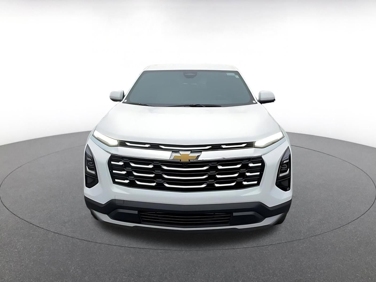 Used 2025 Chevrolet Equinox LT image 4