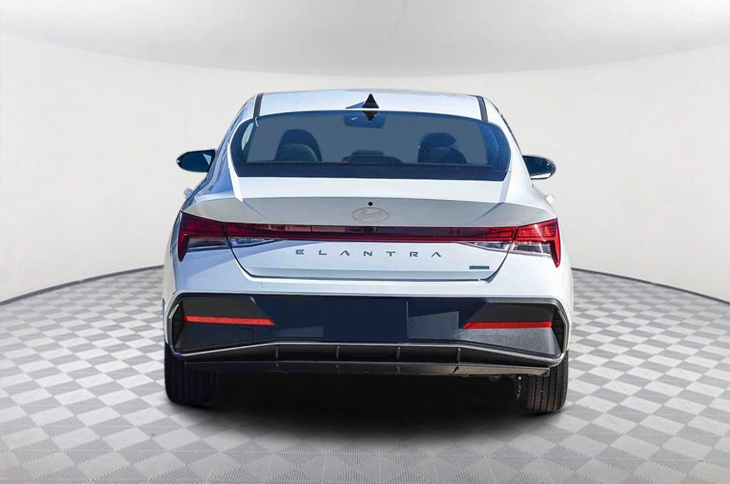 New 2026 Hyundai Elantra Blue image 5