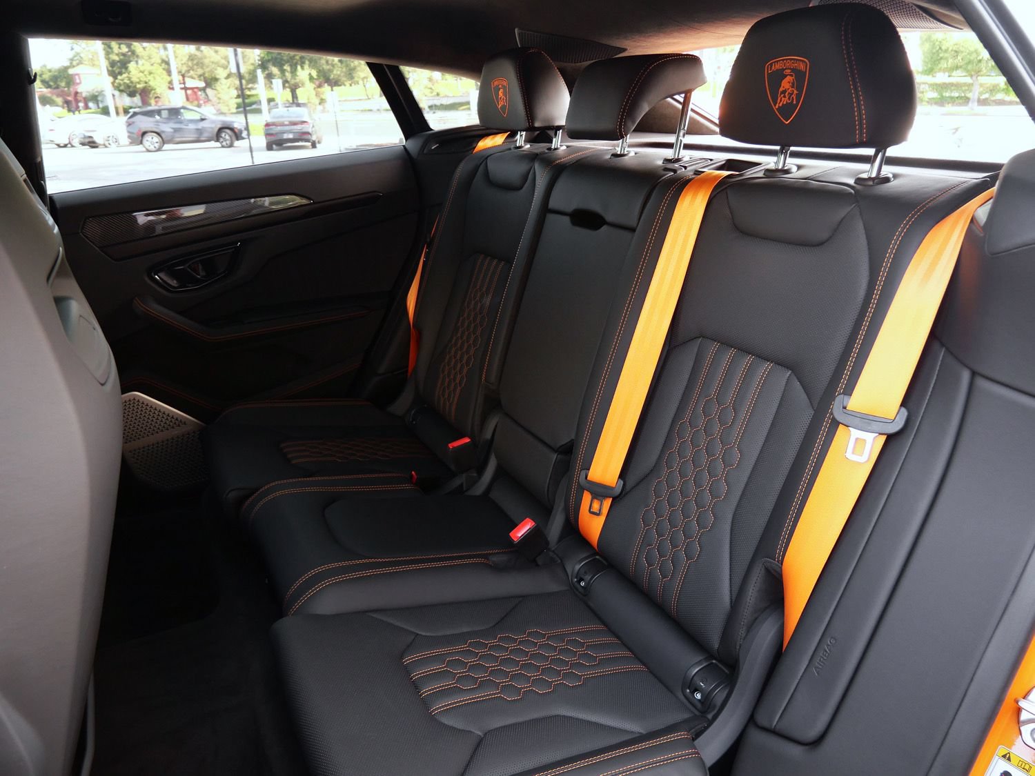 Used 2025 Lamborghini Urus S AWD/4WD image 6