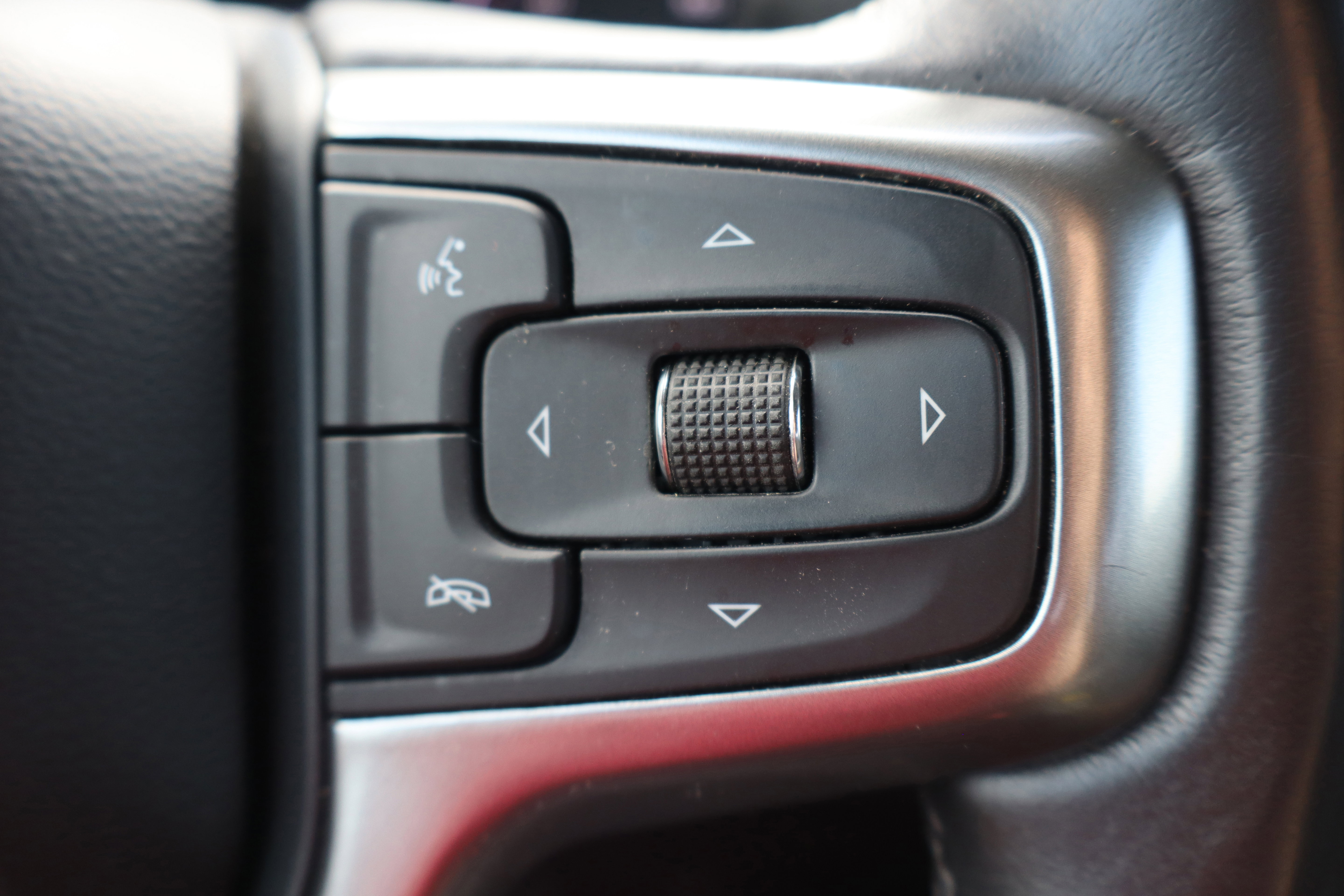 Used 2022 Chevrolet Silverado 1500 LT image 17