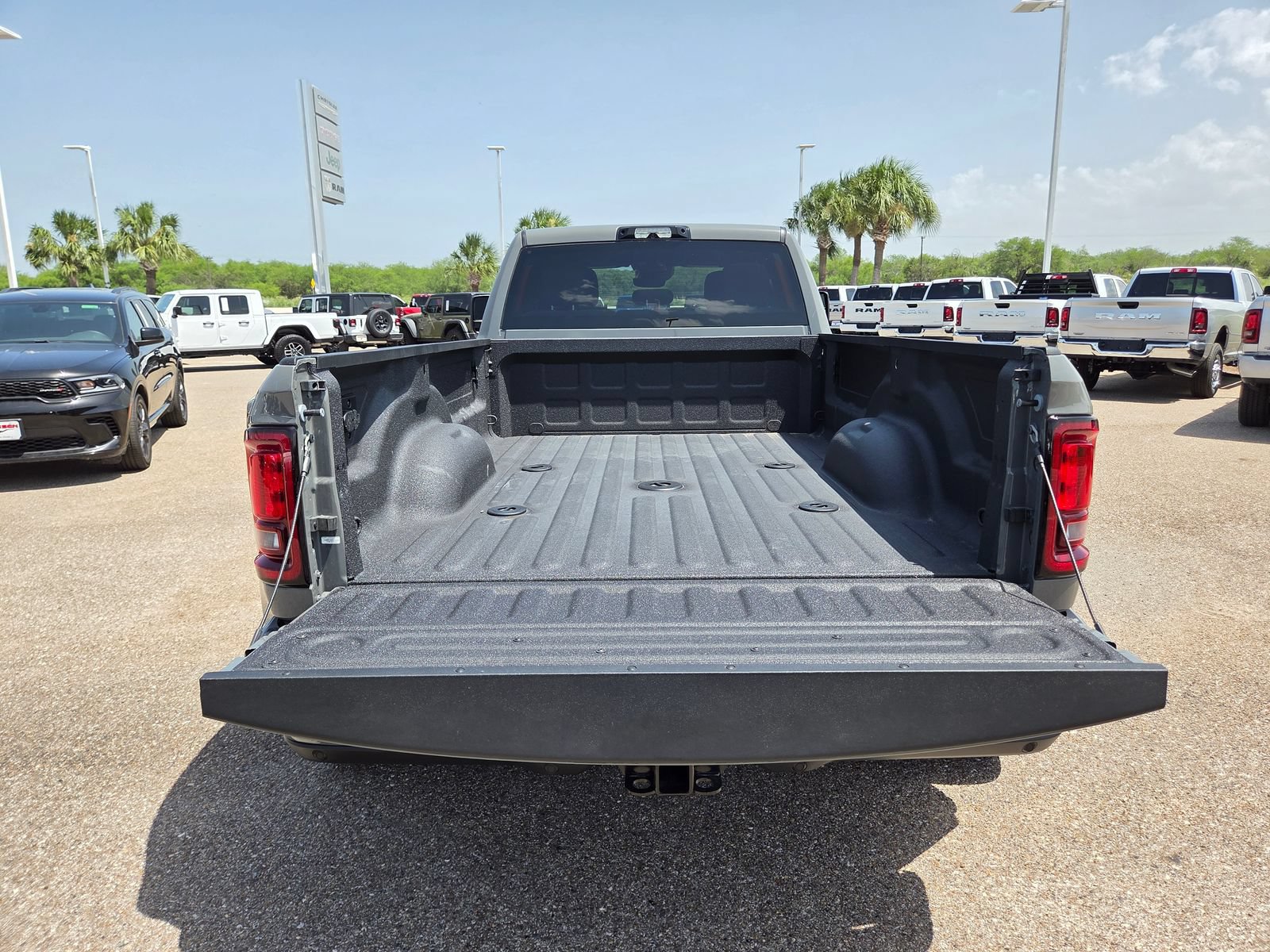 New 2026 RAM 3500 Lone Star AWD/4WD image 29