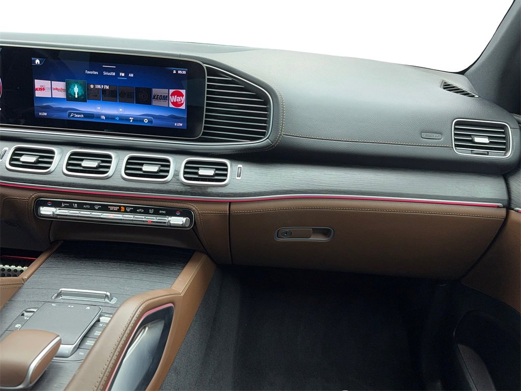 Used 2024 Mercedes-Benz GLE 53 AMG GLE 53 AMG NAV,CAM,PANO,CLMT S w/ Driver Assistance Package image 19