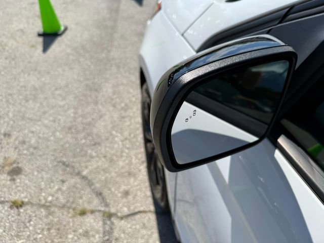 Used 2022 Ford Edge SE w/ Black Appearance Package image 12