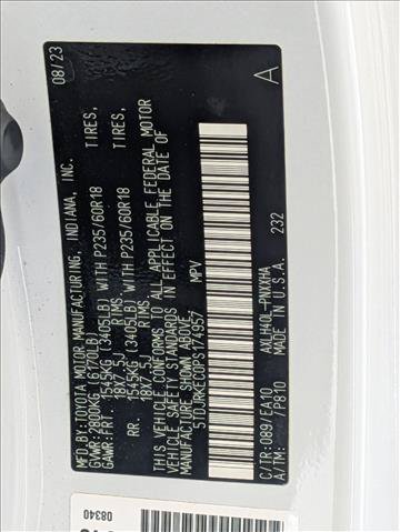 Used 2023 Toyota Sienna XLE w/ XLE Plus Package FWD image 28