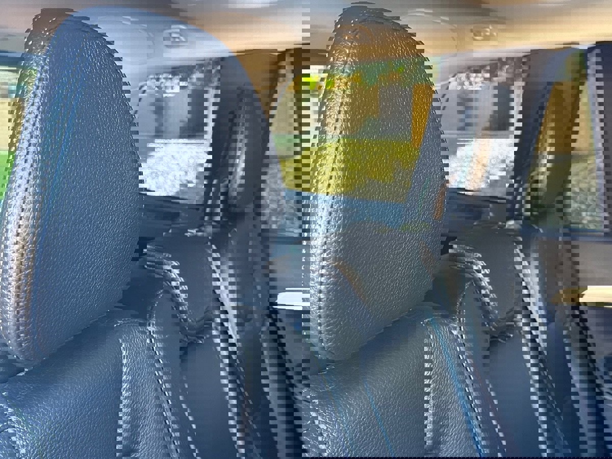 Used 2018 Volvo XC90 T5 Momentum w/ Convenience Package image 21