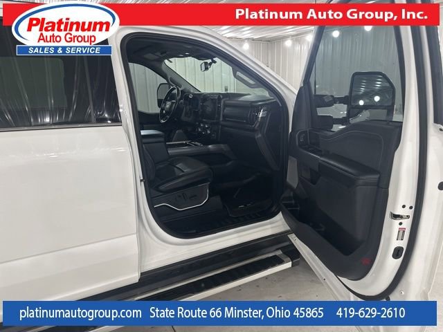Used 2023 Ford F250 Lariat w/ Tow Technology Package image 34