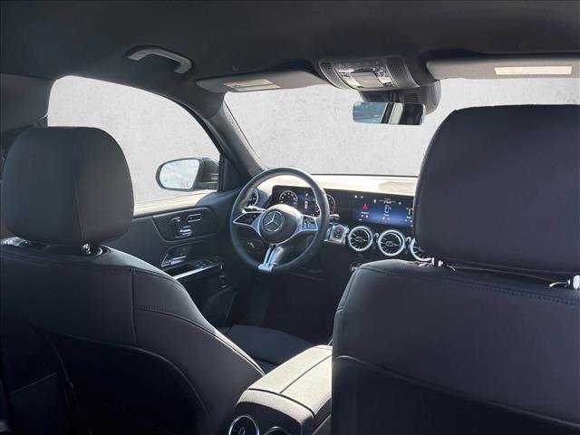 Certified 2025 Mercedes-Benz GLB 250 image 21