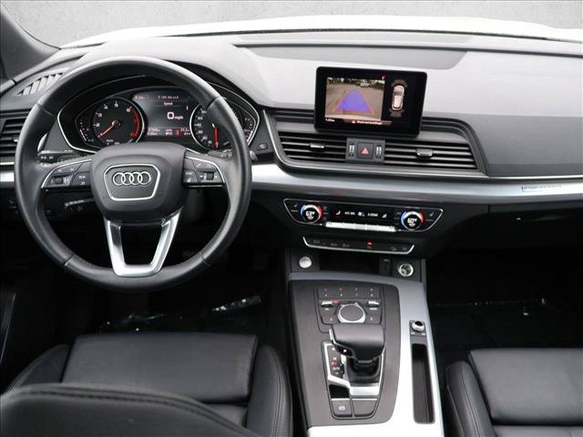 Used 2020 Audi Q5 2.0T Premium AWD/4WD image 23