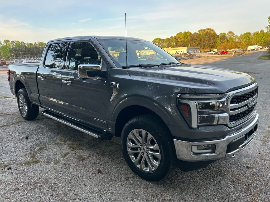Used 2024 Ford F150 Lariat w/ Equipment Group 502A High AWD/4WD image 9