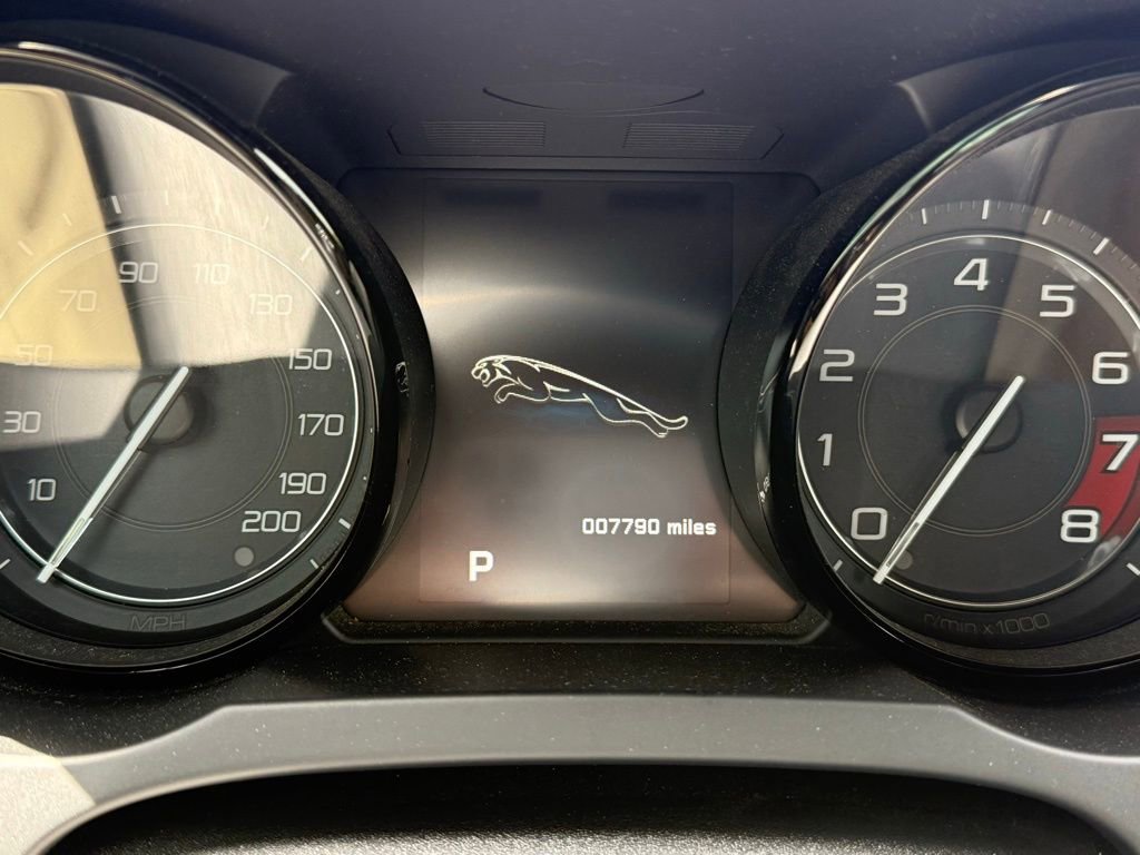 Used 2014 Jaguar F-TYPE S image 7