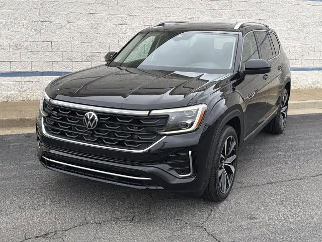 Used 2026 Volkswagen Atlas SEL Premium R-Line AWD/4WD image 3