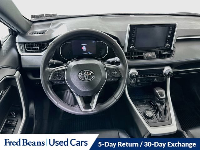 Used 2021 Toyota RAV4 XSE AWD/4WD image 29