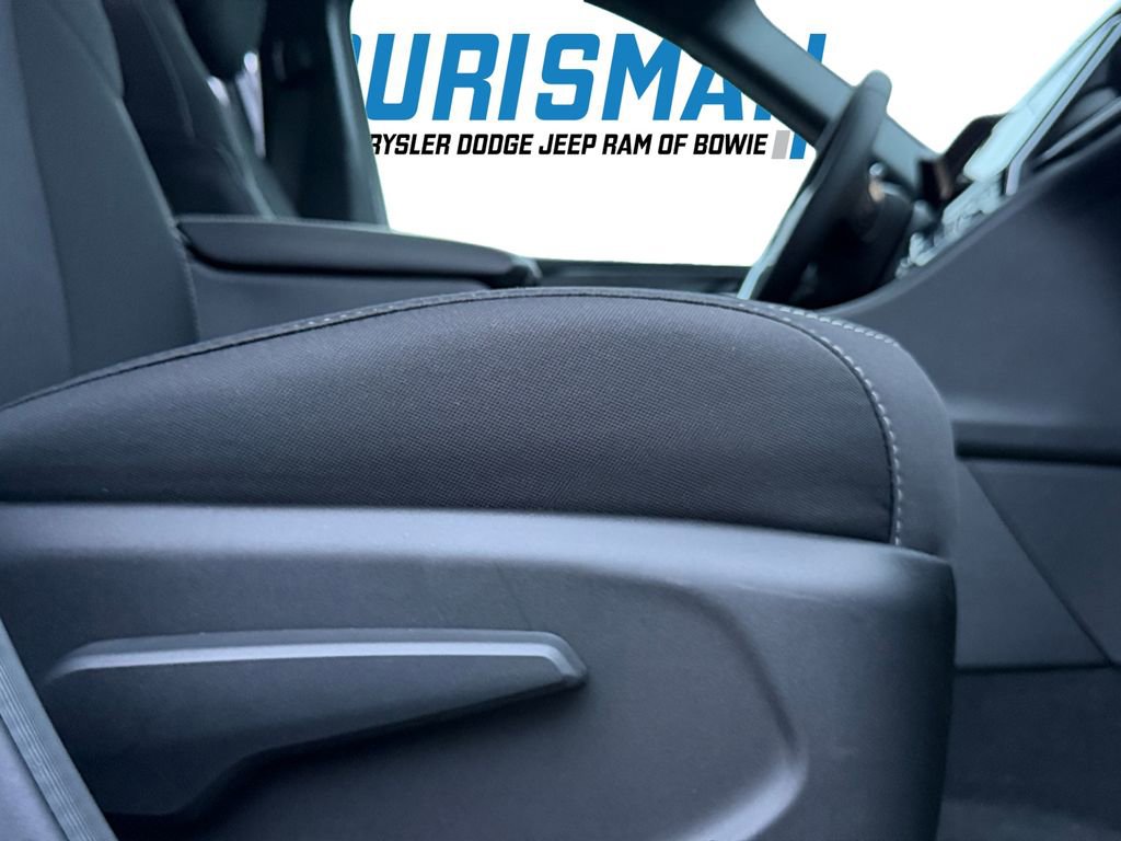 New 2025 Jeep Grand Cherokee Laredo X w/ Luxury Tech Group I image 21