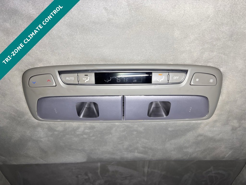 Used 2022 Kia Telluride SX w/ SX Prestige Package image 13