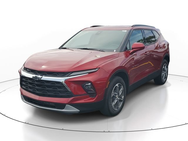 Certified 2024 Chevrolet Blazer LT w/ Convenience Package AWD/4WD image 2