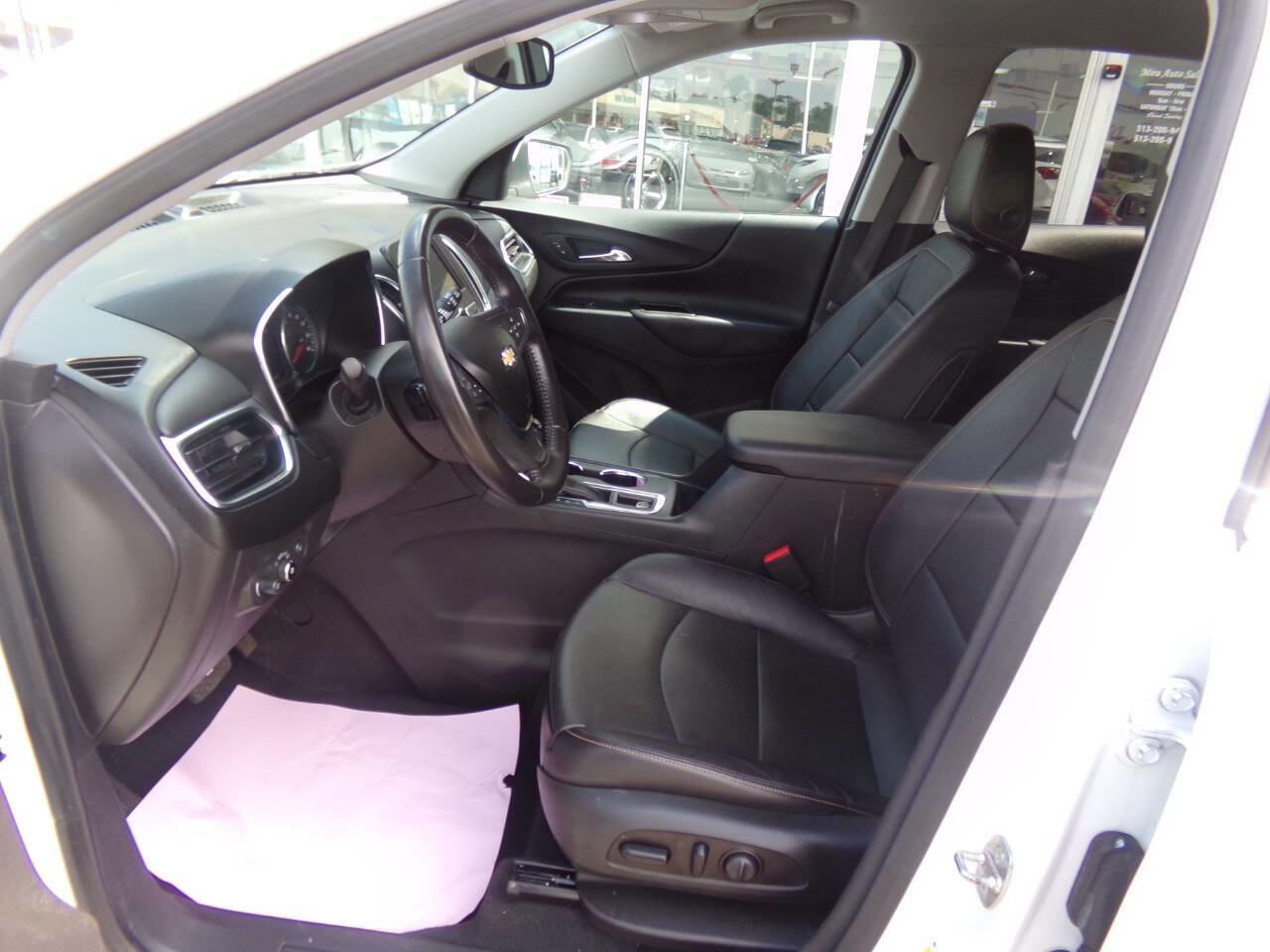 Used 2021 Chevrolet Equinox LT image 6