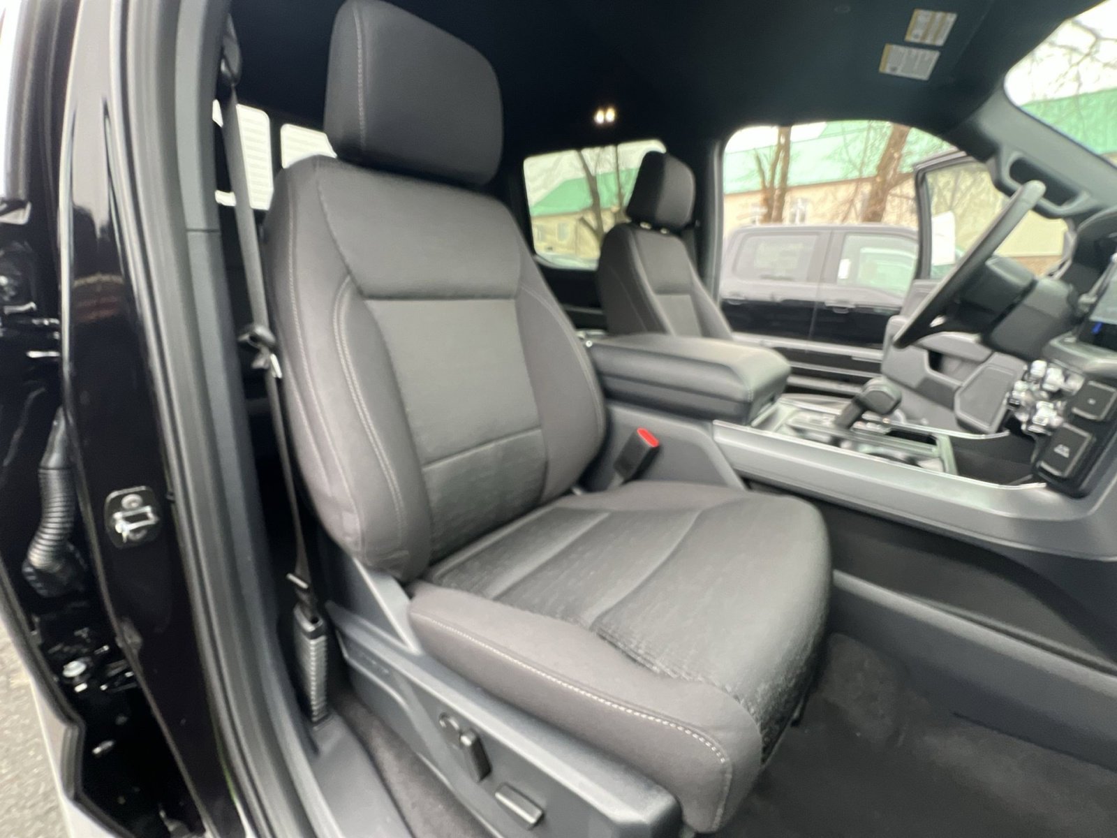 New 2026 Ford F150 XLT w/ Equipment Group 302A MID image 27