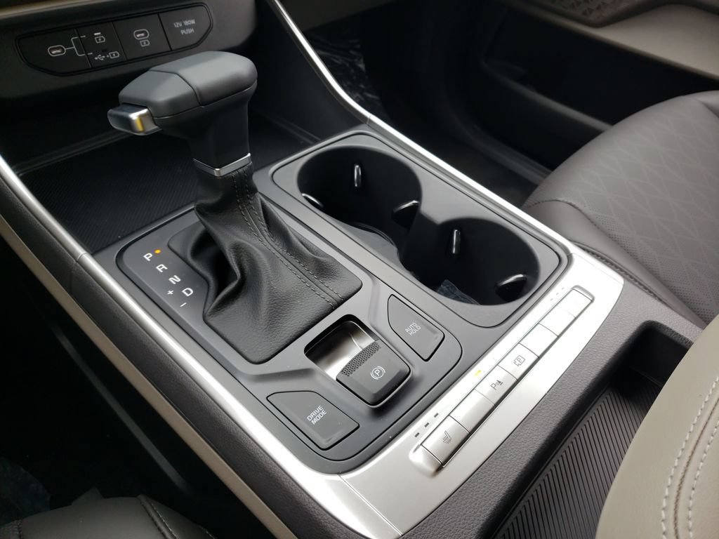 New 2026 Kia Carnival FWD image 22