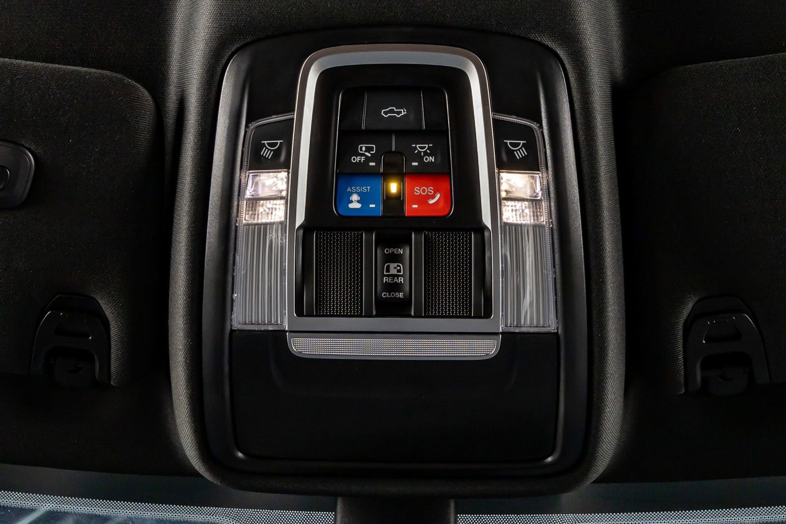 Used 2024 RAM 3500 Laramie w/ Night Edition image 29