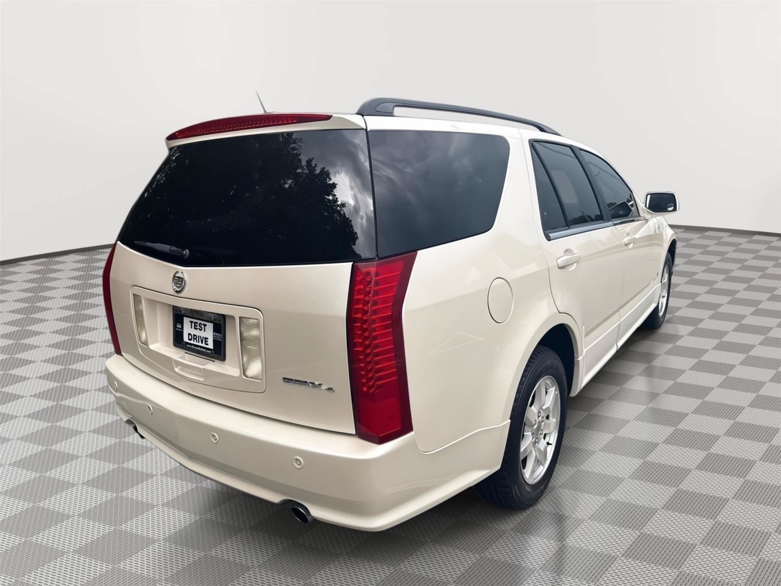 Used 2009 Cadillac SRX AWD w/ Third Row Seating Package image 6