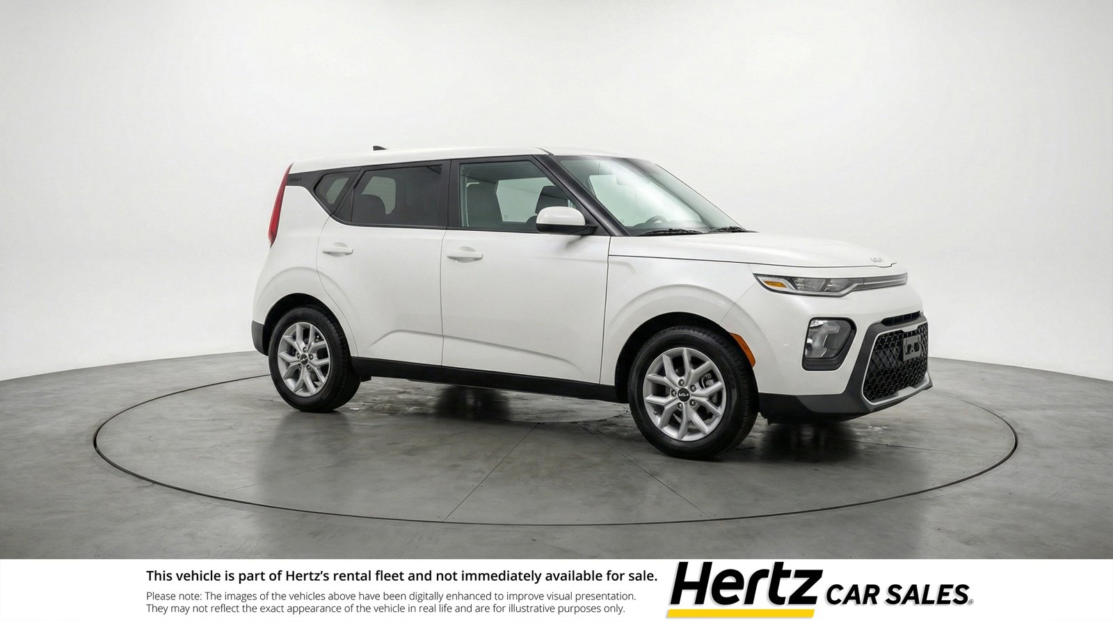 Used 2025 Kia Soul LX w/ LX Technology Package FWD image 1