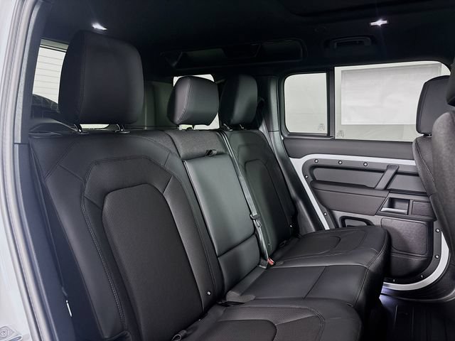 Used 2026 Land Rover Defender 110 S AWD/4WD image 26