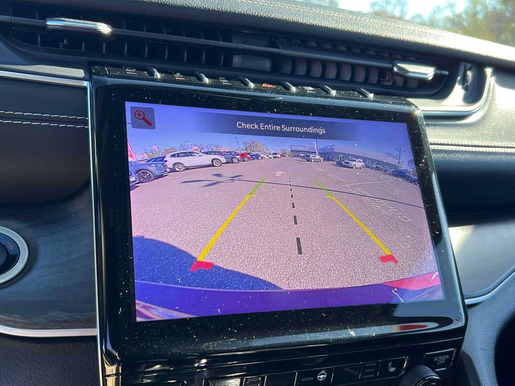 Used 2022 Jeep Grand Cherokee L Limited image 29