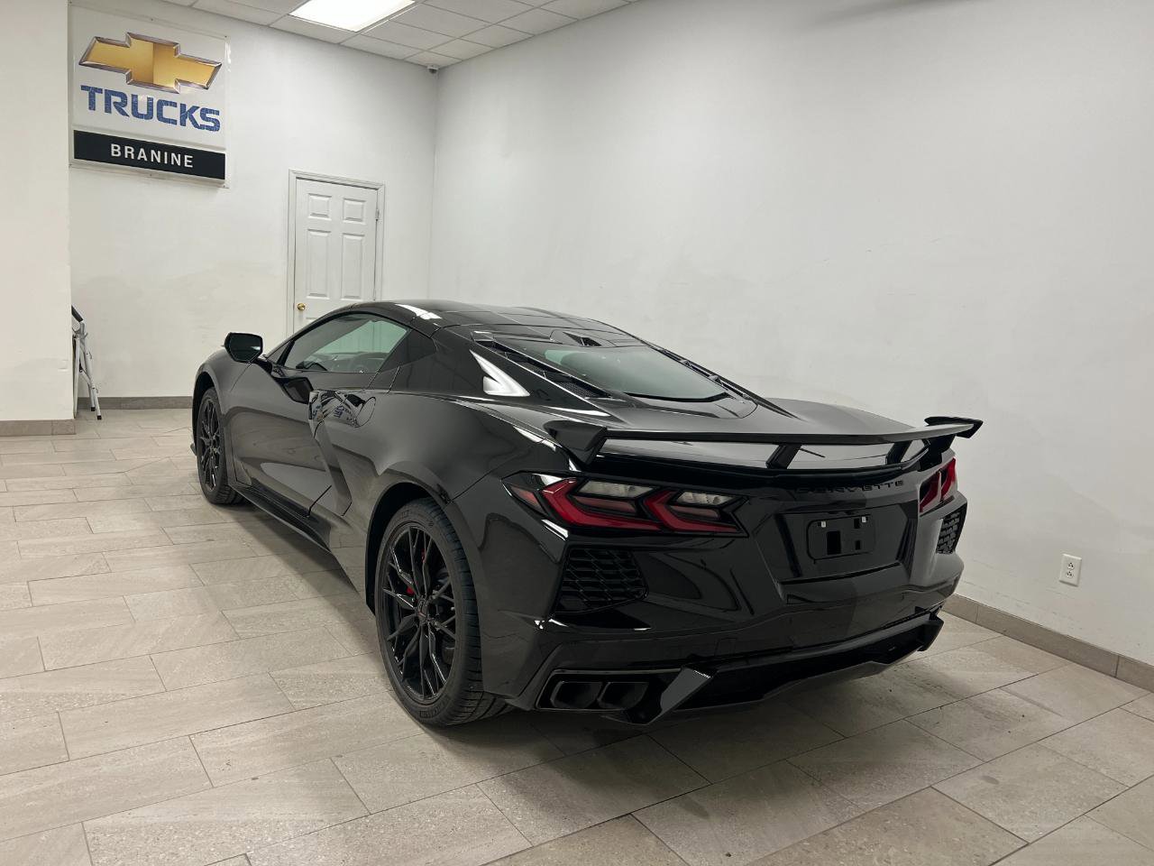 New 2026 Chevrolet Corvette Stingray Premium Cpe w/ Z51 Performance Package image 6