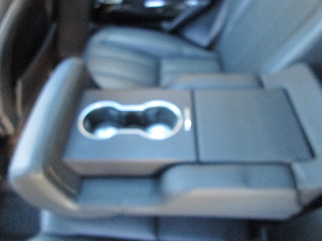 Used 2014 Land Rover Range Rover Supercharged image 42