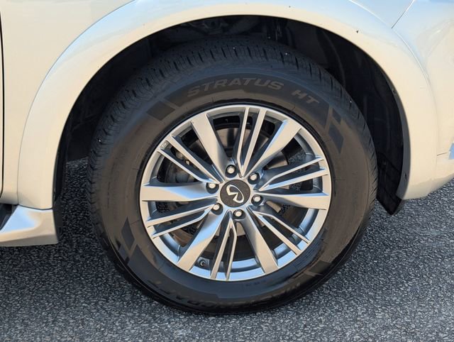 Used 2021 INFINITI QX80 Luxe image 19