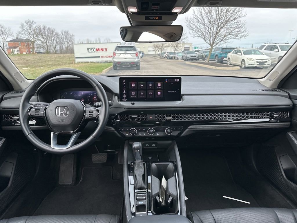 Used 2024 Honda Accord Touring image 19