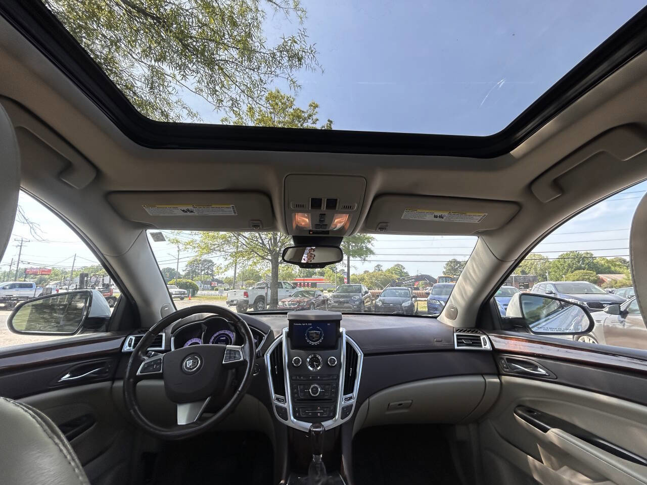 Used 2013 Cadillac SRX Luxury w/ Driver Awareness Package image 15