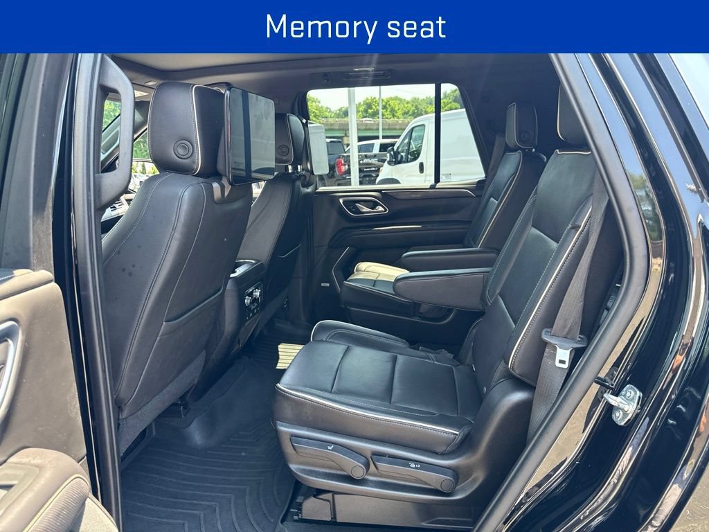 Certified 2021 GMC Yukon SLT w/ SLT Luxury Plus Package AWD/4WD image 22