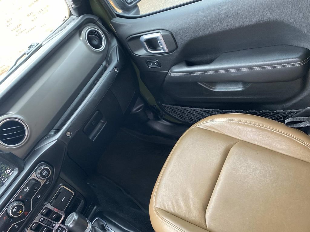 Used 2022 Jeep Gladiator Rubicon w/ LED Lighting Group image 28