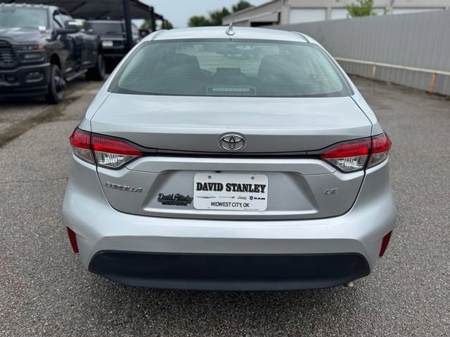 Used 2024 Toyota Corolla LE FWD image 5
