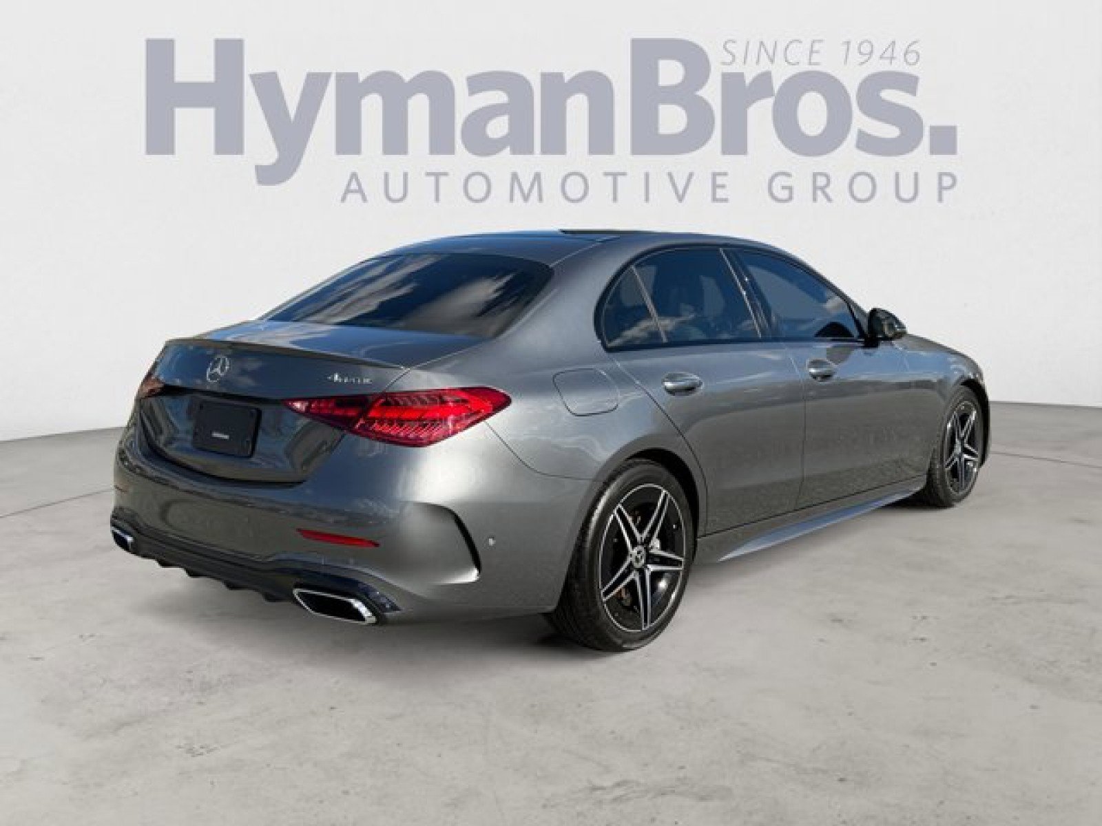 Used 2024 Mercedes-Benz C 300 4MATIC Sedan image 3