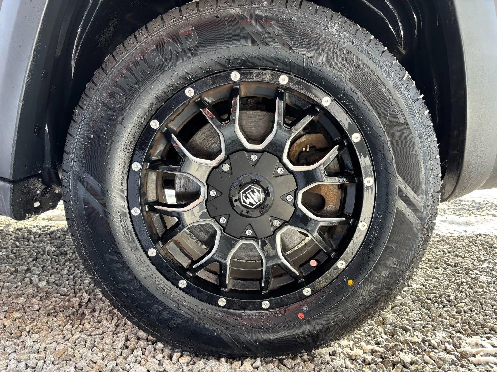 Used 2019 Jeep Cherokee Trailhawk image 8