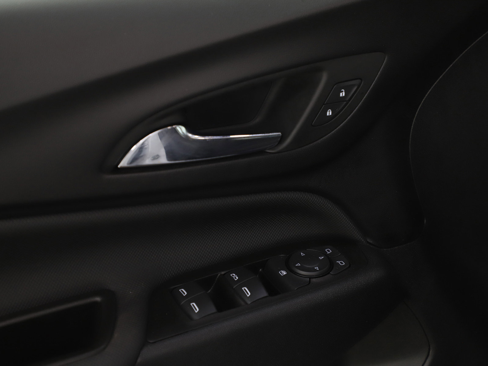 Used 2023 Chevrolet Equinox RS image 22